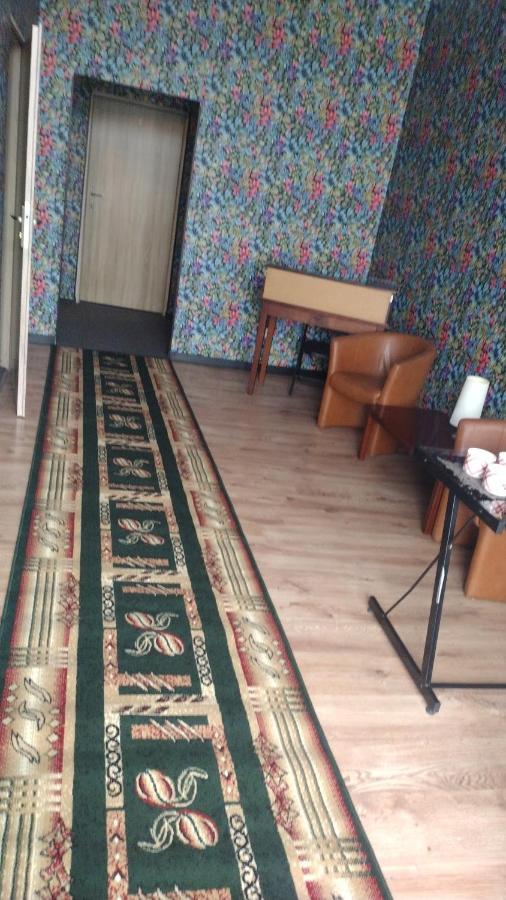 Hotelik Mona-Pokoje Z Lazienkami Эльблонг Экстерьер фото