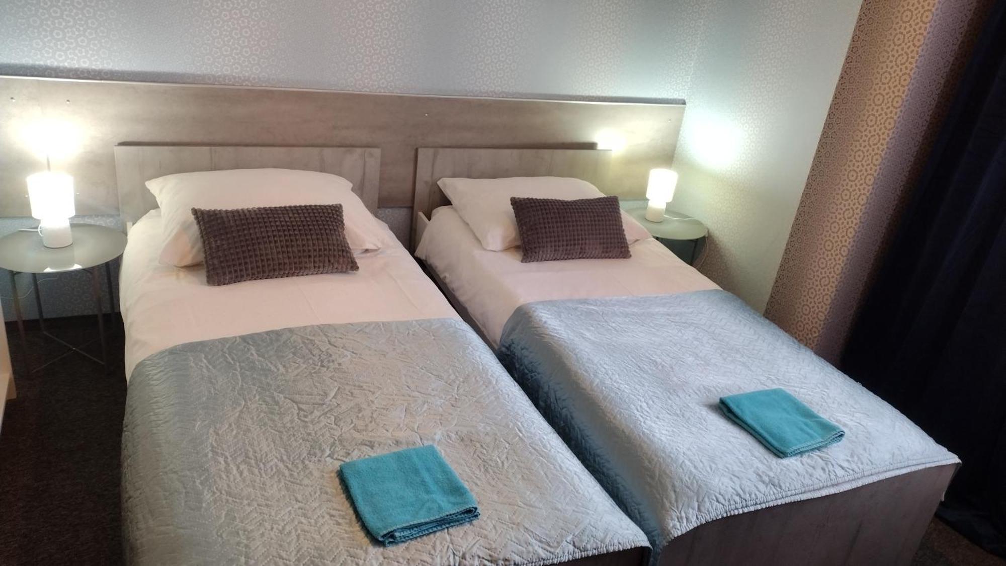 Hotelik Mona-Pokoje Z Lazienkami Эльблонг Экстерьер фото